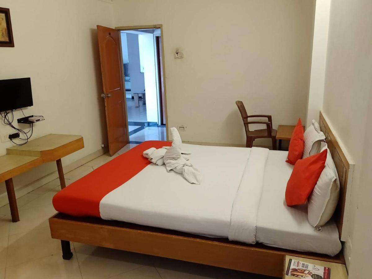 Hotel Kalasai Shirdi Esterno foto