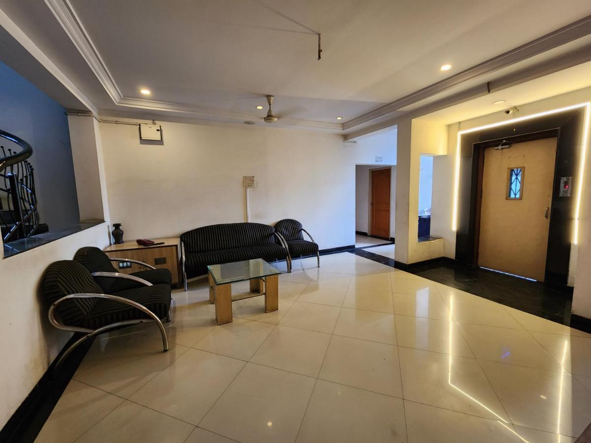 Hotel Kalasai Shirdi Esterno foto