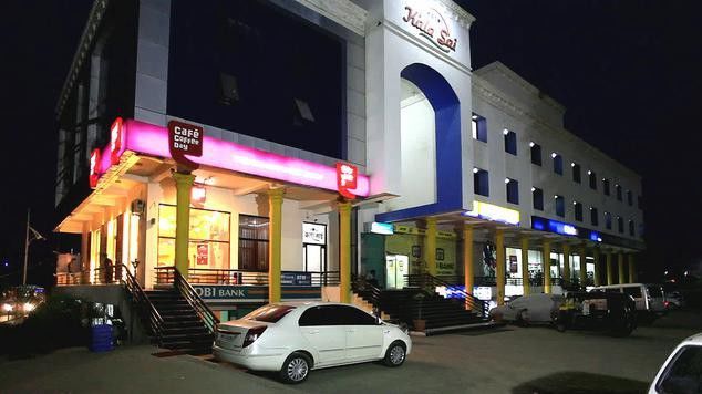 Hotel Kalasai Shirdi Esterno foto